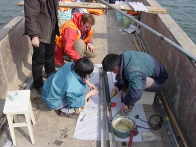 Yangtze lake sediment sampling